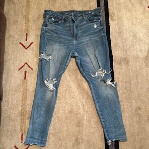 American Eagle Super Hi-Rise Jegging 16 Short